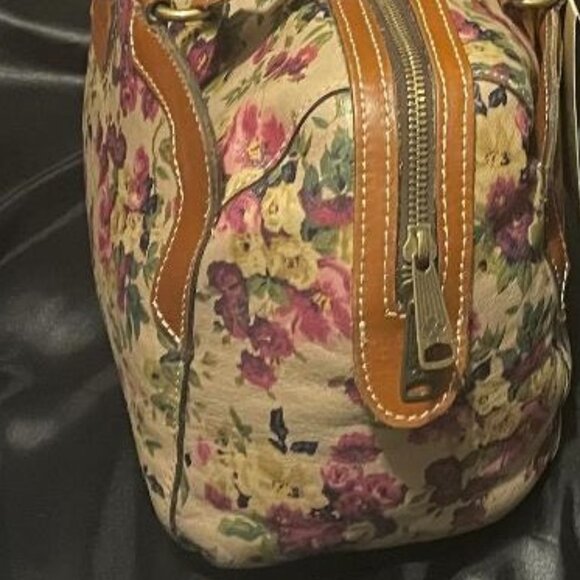 BRAND NEW $269.00 PATRICIA NASH SKYE TYPE SATCHEL FLORAL...